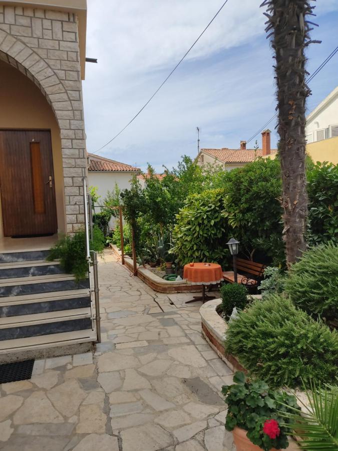 Apartment Mara Πόρετς Εξωτερικό φωτογραφία