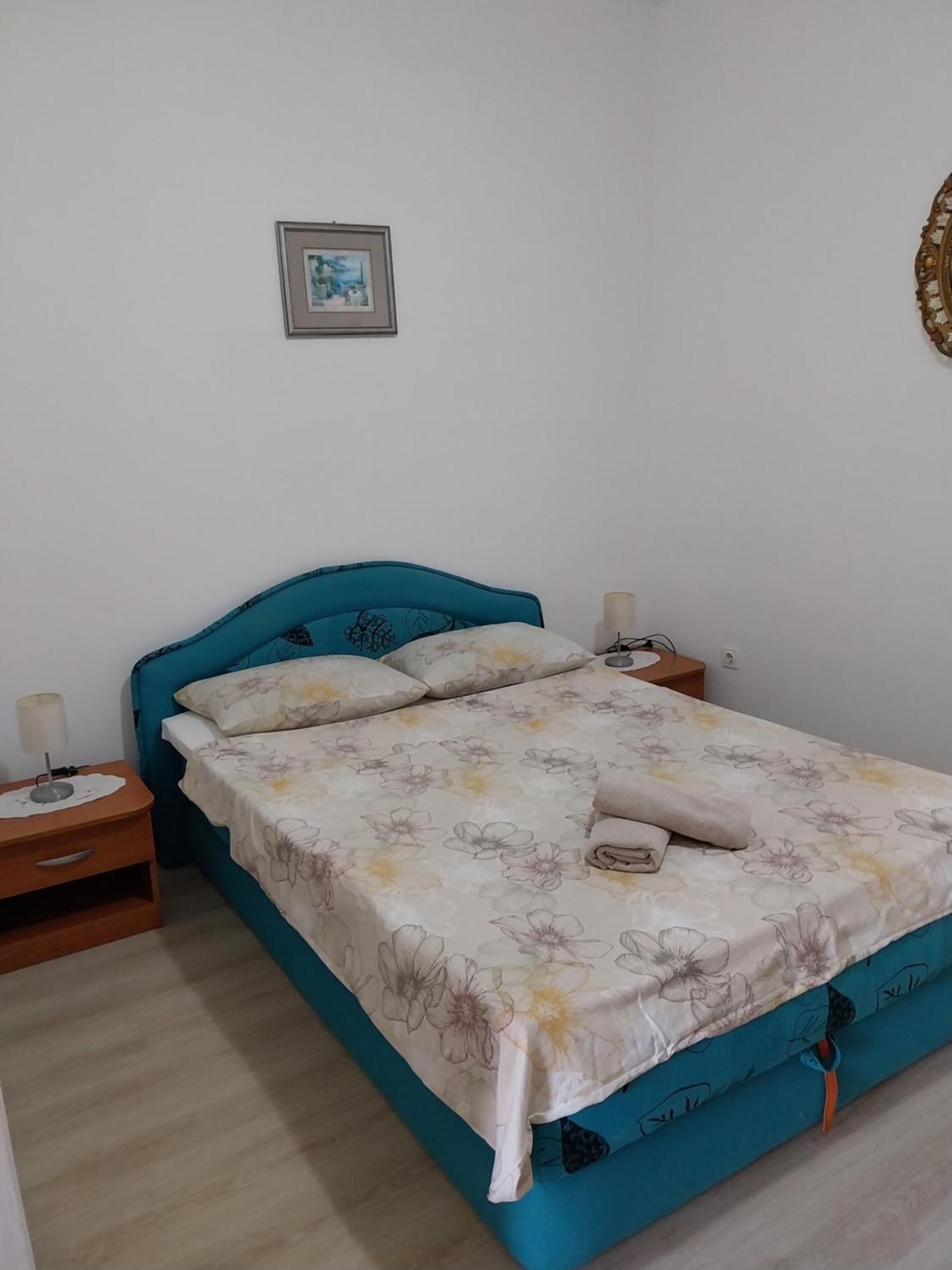 Apartment Mara Πόρετς Εξωτερικό φωτογραφία