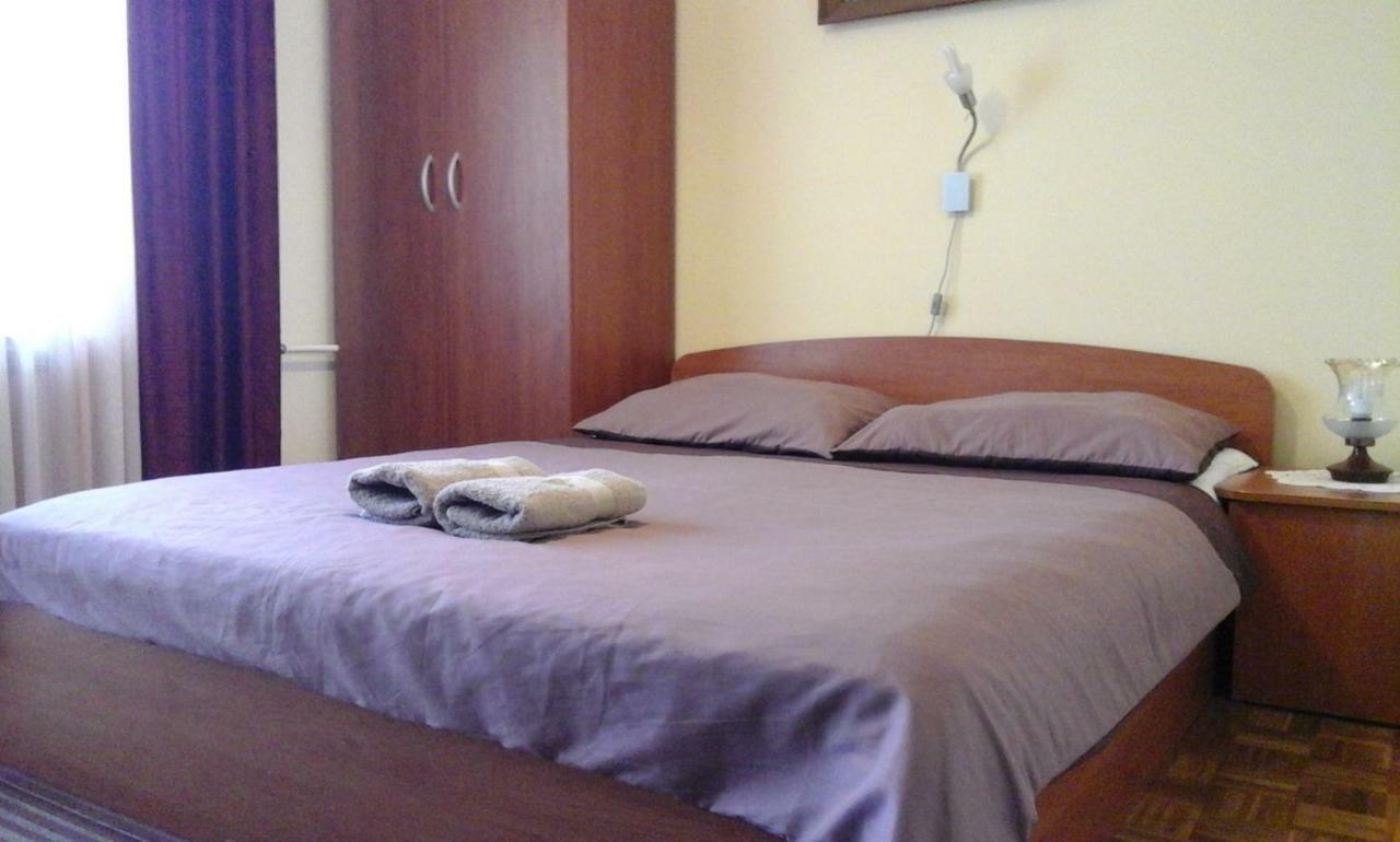Apartment Mara Πόρετς Εξωτερικό φωτογραφία